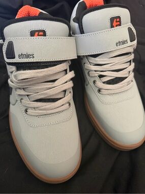Etnies chamber mtb mid Gray and Orange